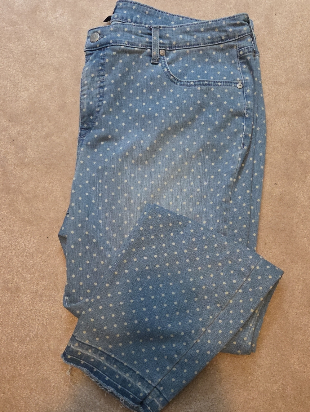 Isaac Mizrahi Light Blue Polka Dot Ankle  Jeans